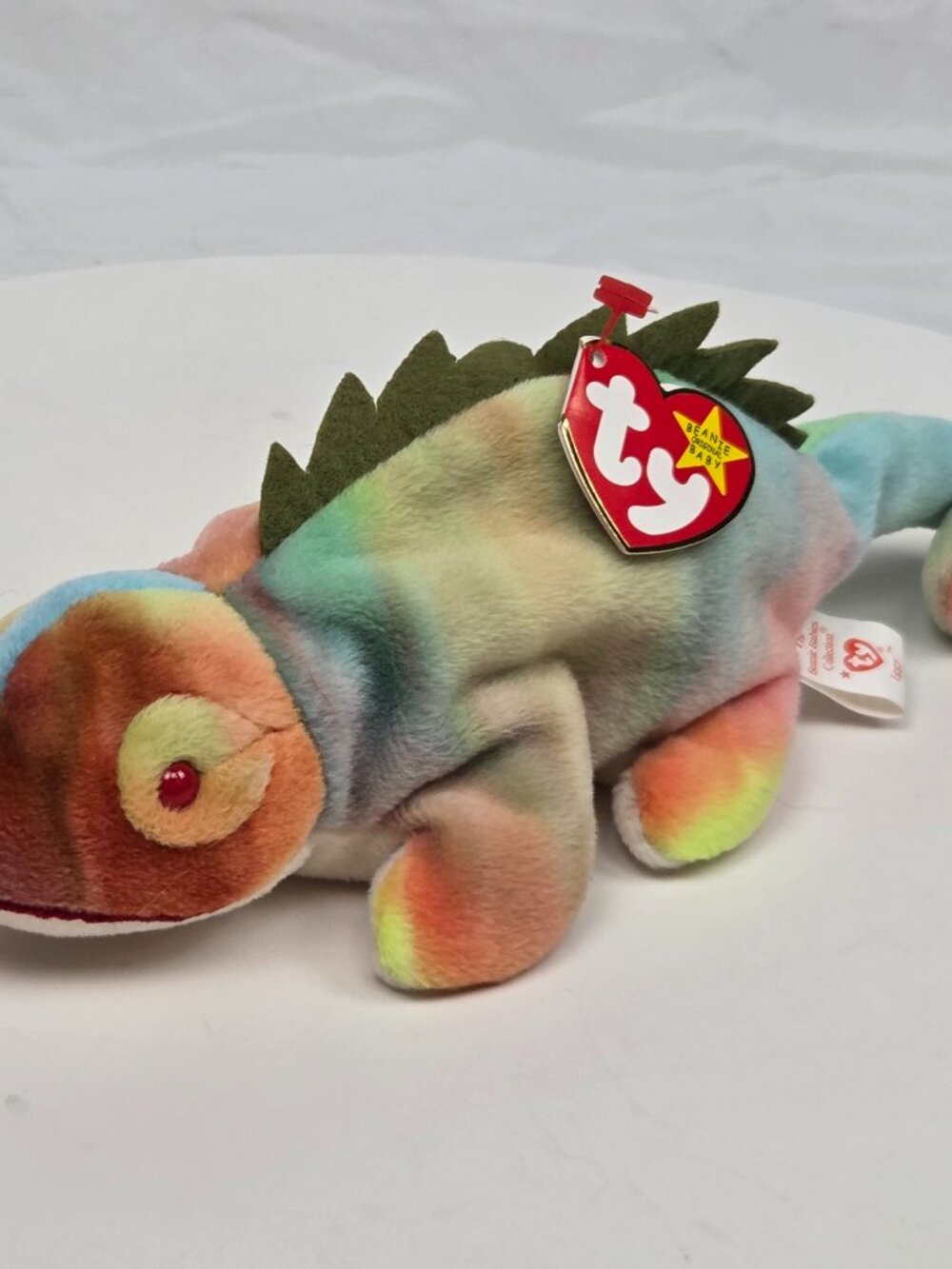 RARE Beanie Babies TY Iguana Iggy Rainbow Red Eyes 1997